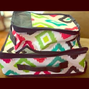 2 small Thirty-One zip up storage
